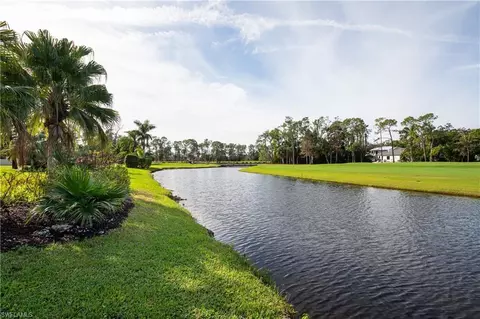 Exterior - 4702 Oak Leaf Dr, Naples, FL 34119 photo 5 of 6