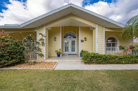 1367 Cypress Woods Dr, Naples, FL 34103