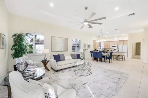 11020 Vanderbilt Dr, Naples, FL 34108 photo 10