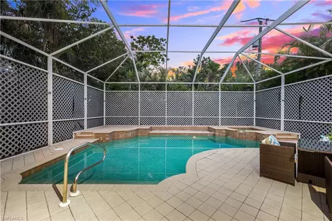 11020 Vanderbilt Dr, Naples, FL 34108 photo 41