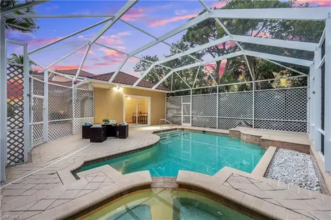 11020 Vanderbilt Dr, Naples, FL 34108 photo 44