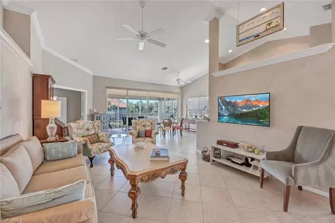 5260 Birmingham Dr #202, Naples, FL 34110
