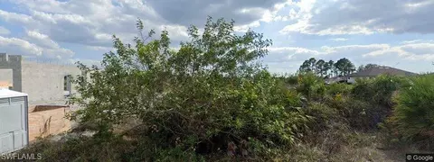 2907 22nd St SW, Lehigh Acres, FL 33976