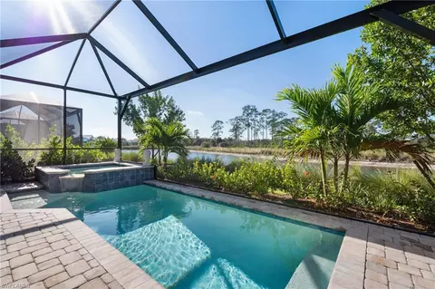 6907 Saona Ct, Naples, FL 34113