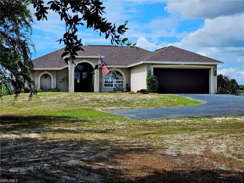 2915 27th Ave NE, Naples, FL 34120