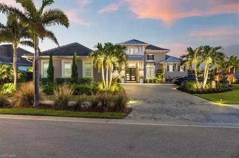 6212 Compart Isle Dr, Naples, FL 34113