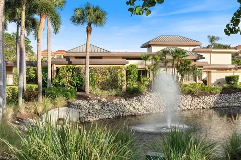 6740 Pelican Bay Blvd, Naples, FL 34108