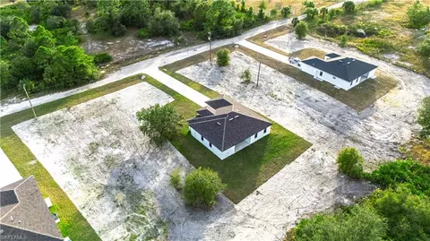 View/Area - 7572 6th Ter, Labelle, FL 33935 photo 5 of 12