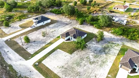 View/Area - 7572 6th Ter, Labelle, FL 33935 photo 4 of 12