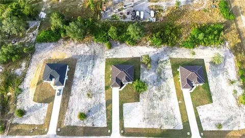 View/Area - 7572 6th Ter, Labelle, FL 33935 photo 2 of 12