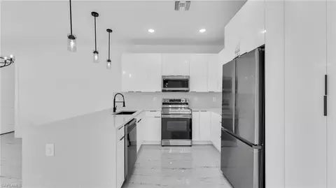 907 Chaplin Ave, Lehigh Acres, FL 33971 photo 9