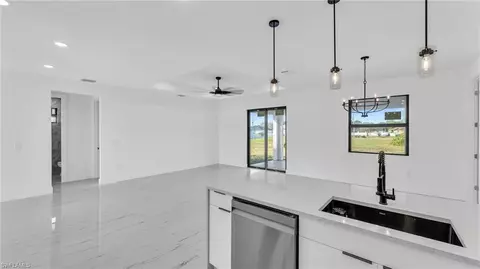 907 Chaplin Ave, Lehigh Acres, FL 33971 photo 10