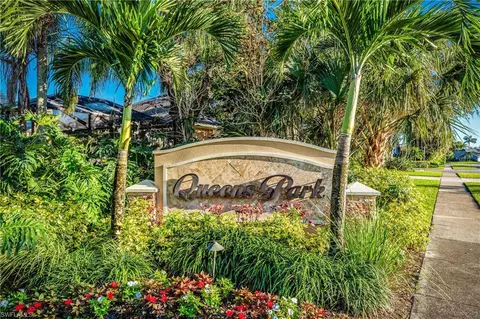 4882 Berkeley Dr, Naples, FL 34112 photo 3
