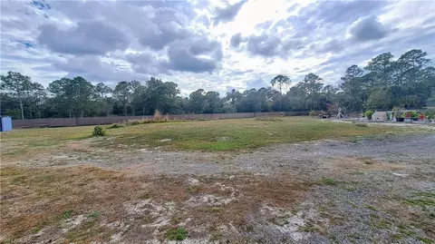 Undisclosed Address St, Clewiston, FL 33440 photo 3
