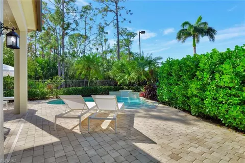 7902 Allende Ln, Naples, FL 34113 photo 21