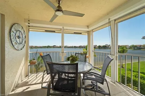 7724 Jewel Ln #202, Naples, FL 34109