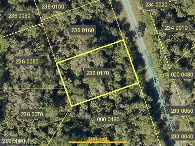 629 Lombardy Ct, Lehigh Acres, FL 33972