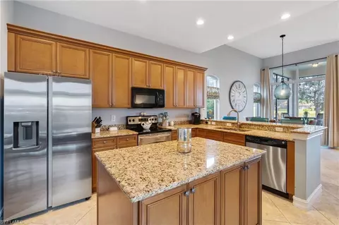 12648 Grandezza Cir, Estero, FL 33928 photo 13