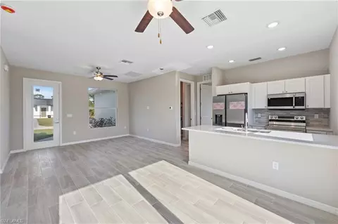 957 Commodore St, Lehigh Acres, FL 33974 photo 9