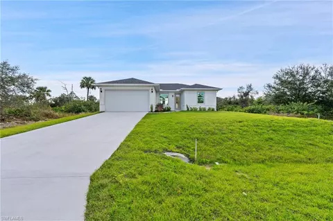 957 Commodore St, Lehigh Acres, FL 33974 photo 3