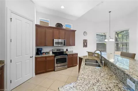 Kitchen - 7846 Ashton Rd, Naples, FL 34113 photo 2 of 5