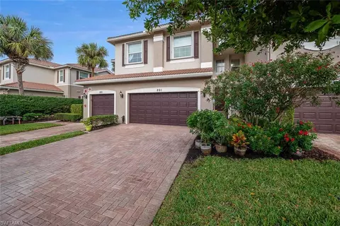 6549 Monterey Pt #201, Naples, FL 34105