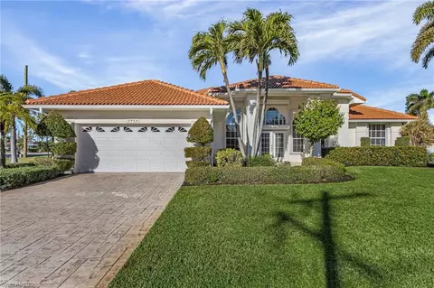 2926 SE 22nd Pl, Cape Coral, FL 33904