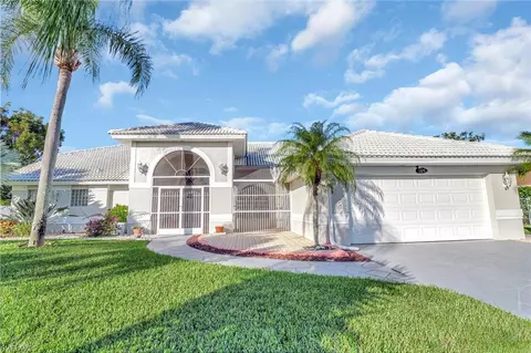 105 Ortona St, Lehigh Acres, FL 33936