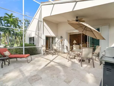 284 Glen Eagle Cir, Naples, FL 34104 photo 32