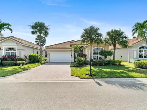 91 Glen Eagle Cir, Naples, FL 34104