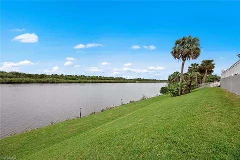 View/Area - 1202 Seminole Cir, Moore Haven, FL 33471 photo 7 of 11