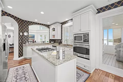 Kitchen - 1202 Seminole Cir, Moore Haven, FL 33471 photo 1 of 3