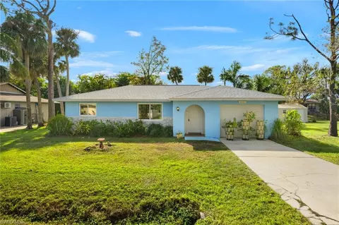 8101 Cleaves Rd, North Fort Myers, FL 33903