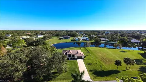 16630 Willow Point Ct, Alva, FL 33920