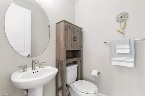 Bath - 7486 Rockefeller Dr, Naples, FL 34119 photo 1 of 3