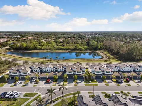 View/Area - 7486 Rockefeller Dr, Naples, FL 34119 photo 2 of 6