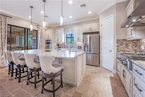 9585 Campanile Cir, Naples, FL 34114