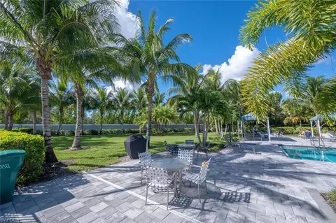 2206 Marquesa Cir, Naples, FL 34112 photo 28