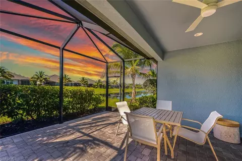 2206 Marquesa Cir, Naples, FL 34112 photo 2
