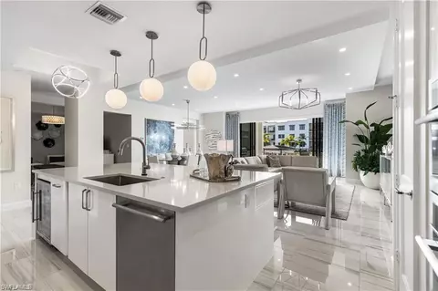 1125 Central Ave #370, Naples, FL 34102 photo 3