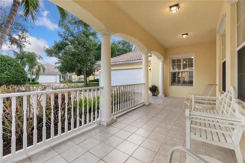 8039 Wilfredo Ct, Naples, FL 34114 photo 3