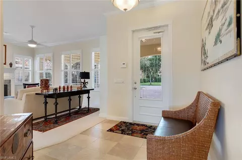 8039 Wilfredo Ct, Naples, FL 34114 photo 4