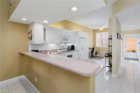 6750 Beach Resort Dr #11, Naples, FL 34114
