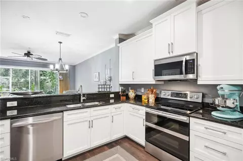 16118 Ravina Way, Naples, FL 34110