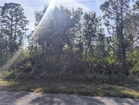 1122 Cove St E, Lehigh Acres, FL 33974