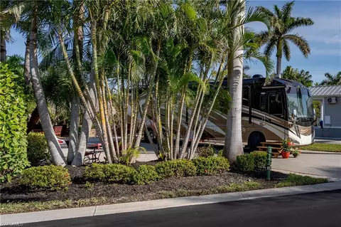 13606 Snapper Ln, Naples, FL 34114 photo 32