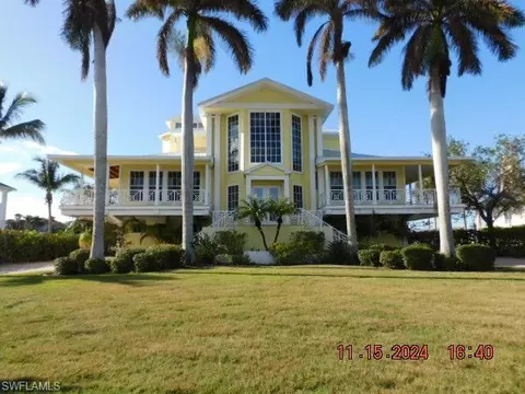 4471 Grassy Point Blvd, Port Charlotte, FL 33952