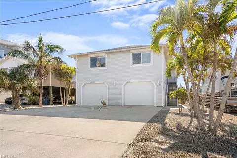 6005 Cypress Ln, Bonita Springs, FL 34134