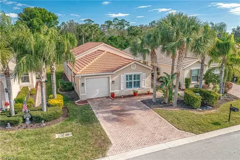 10535 Carolina Willow Dr, Fort Myers, FL 33913