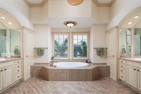 140 Heron Ave, Naples, FL 34108 photo 21